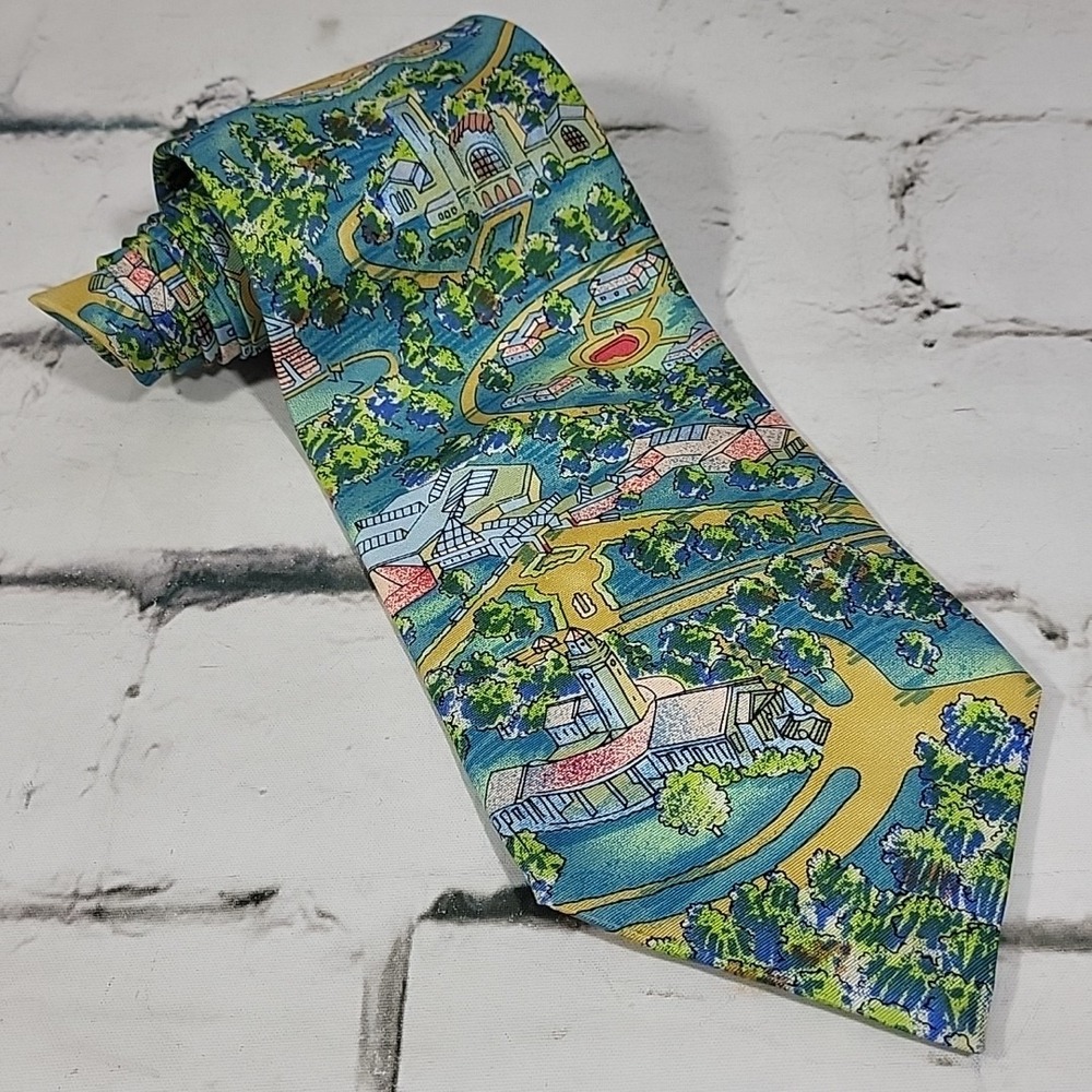 Moose International Tie‎ 100% Silk Mens Pastel Townscape Novelty Printed